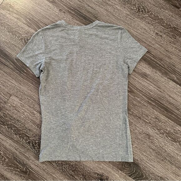 The Group by Babaton Foundation Knot Tee - Picture 4 of 4